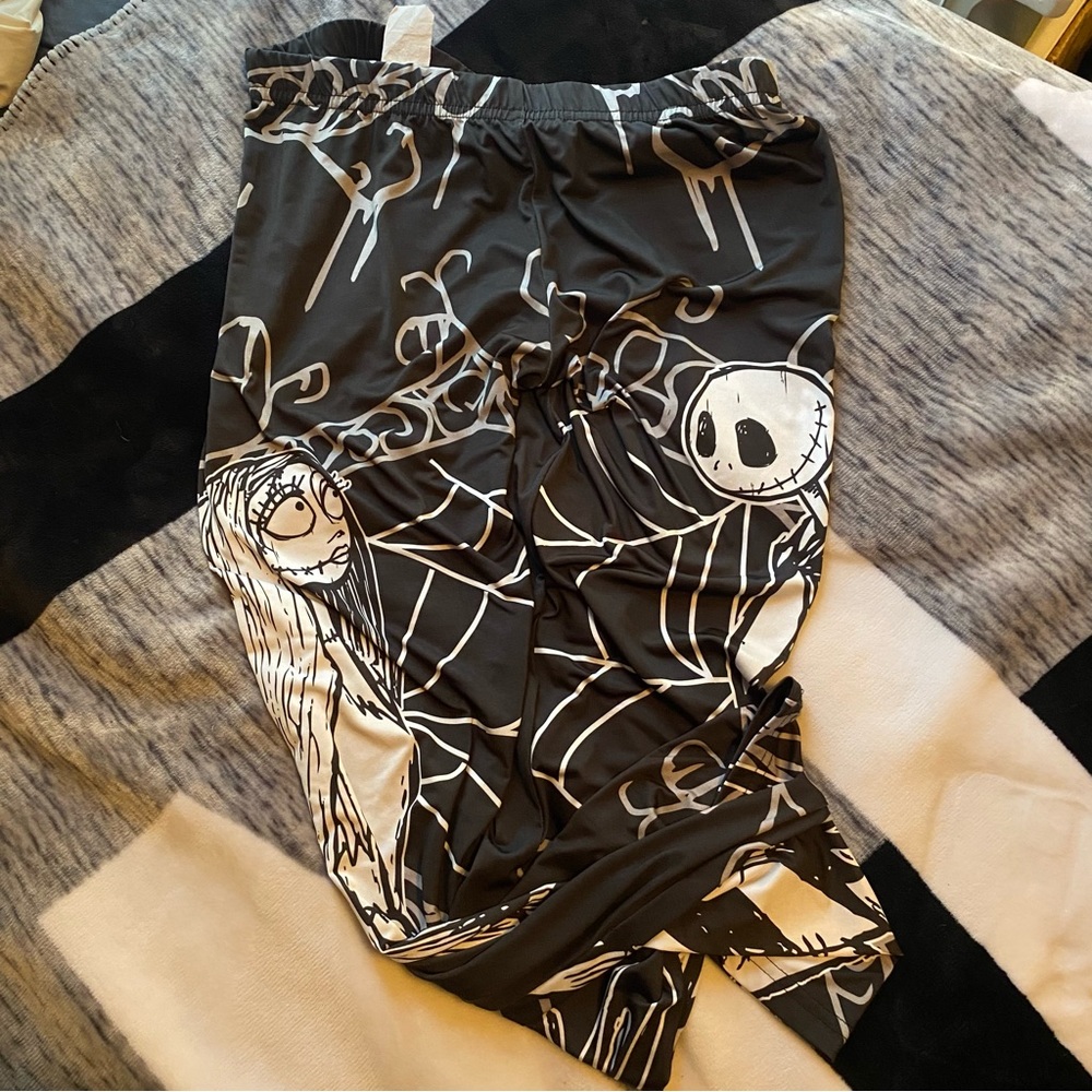 Nightmare Before Christmas printed leggings